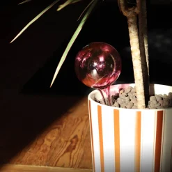 Vessière Cristaux Fleurs Cristal|Décoration|Globe d’arrosage grenat en cristal de Lorraine