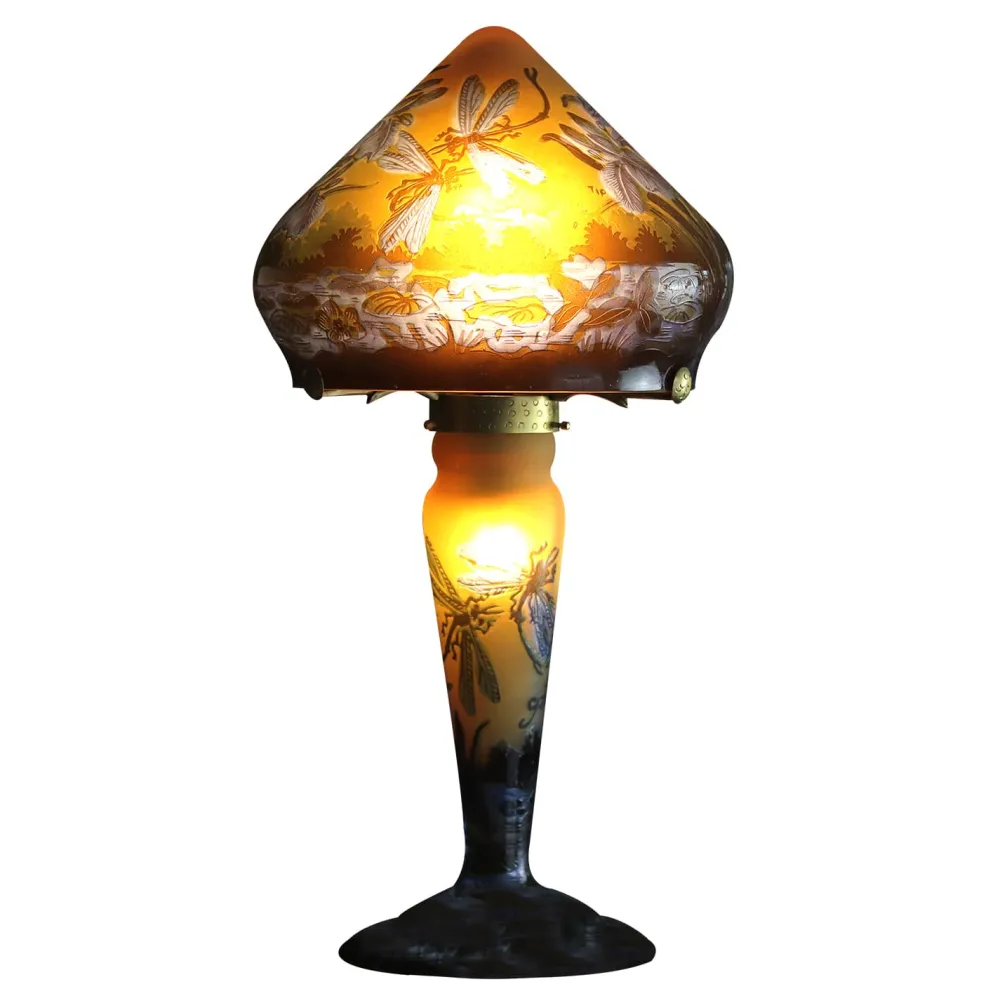 Vessière Cristaux Luminaires|Lampes Cristal|Lampe pâte de verre Tip Gallé décor libellules