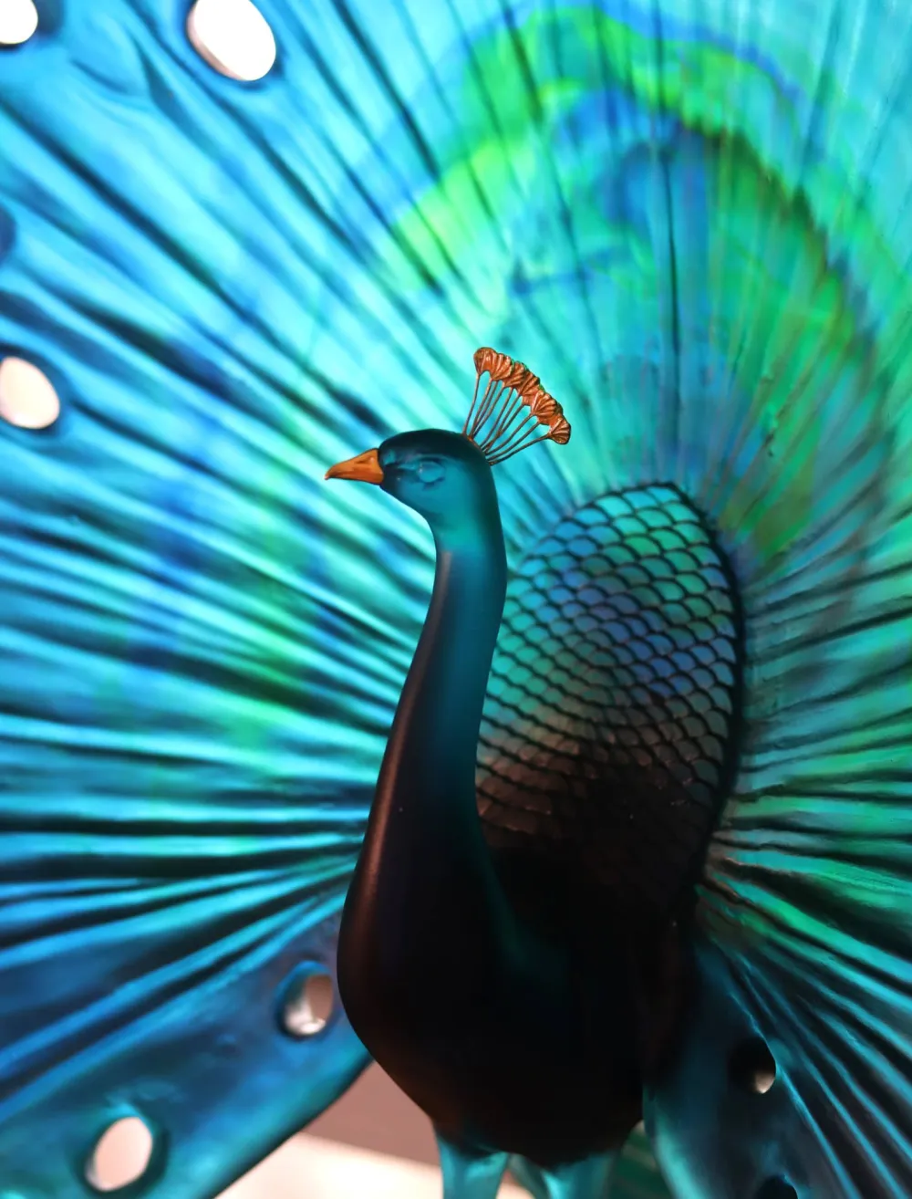 Vessière Cristaux Editions D’Art|Bestiaire|Parade du paon daum par madeleine van der knoop