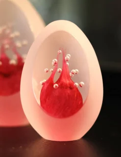 Vessière Cristaux Sulfures Cristal|Sulfures, Presse-Papiers|Sulfure oeuf bulle cristal dépoli rouge